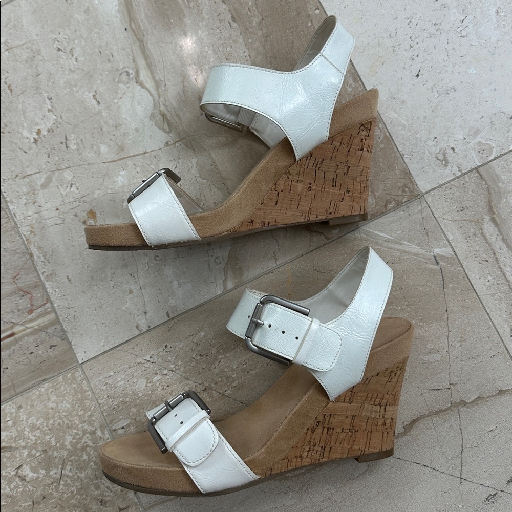 Aerosoles White Wedge Sandals with Cork Heels - Picture 2 of 8